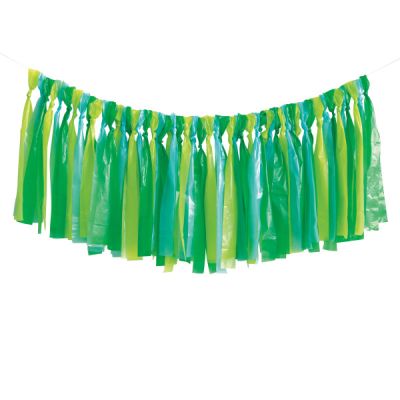 Blue/green Fringe Plastic Backdrop Kit