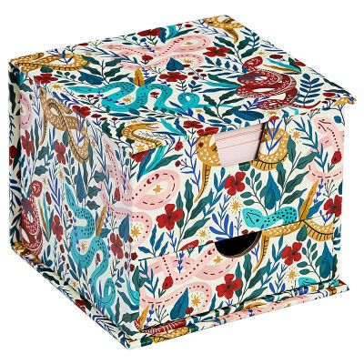 Serpentine Memo Cube