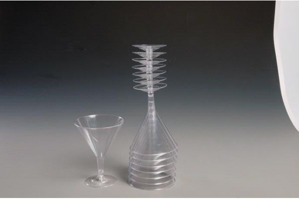  8oz Clear Martini Glass (pack quantity 6) 